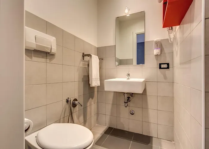 게스트하우스 Enzo Luxury 3*