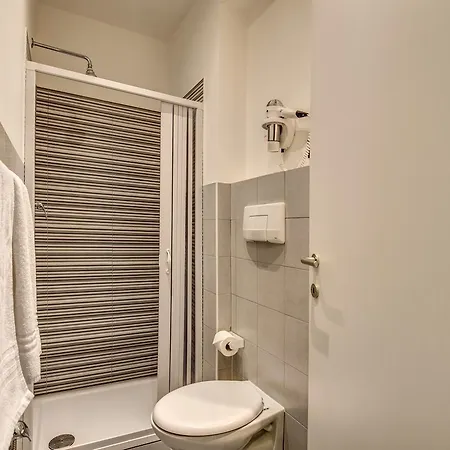 Enzo Luxury Vendégház 3*