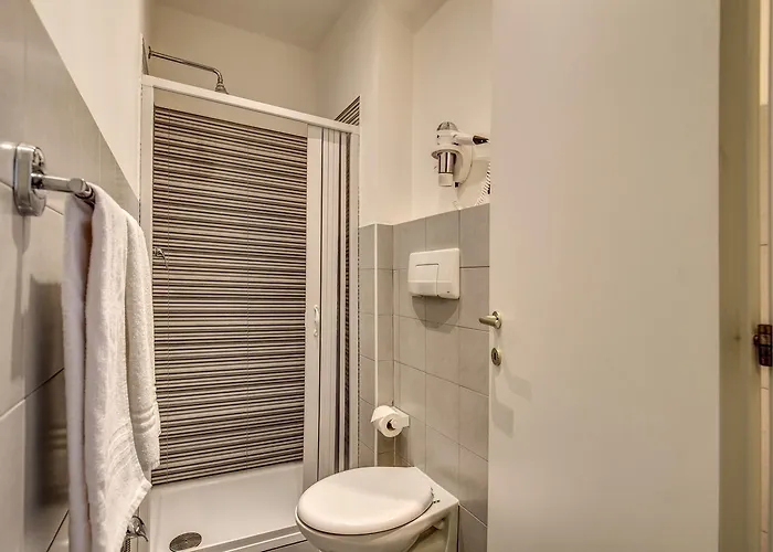 Enzo Luxury Pensjonat 3*